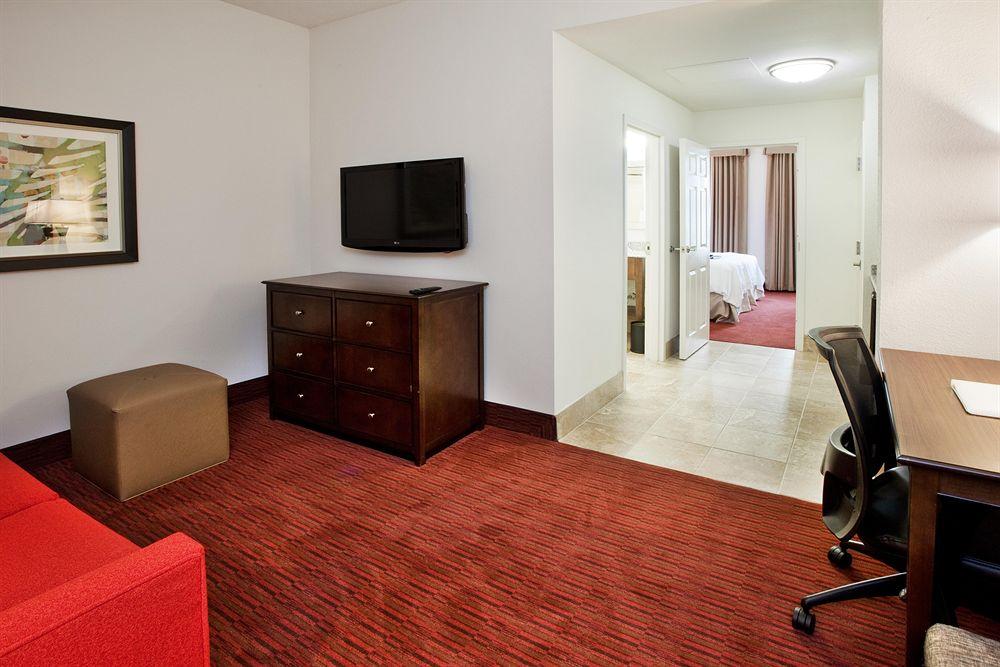 Hampton Inn & Suites Atlanta-Downtown Екстер'єр фото