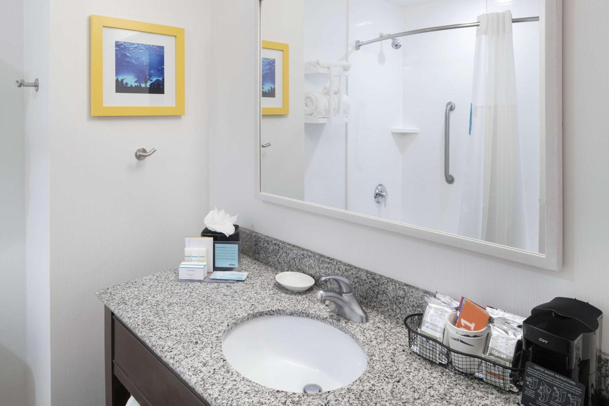 Hampton Inn & Suites Atlanta-Downtown Екстер'єр фото