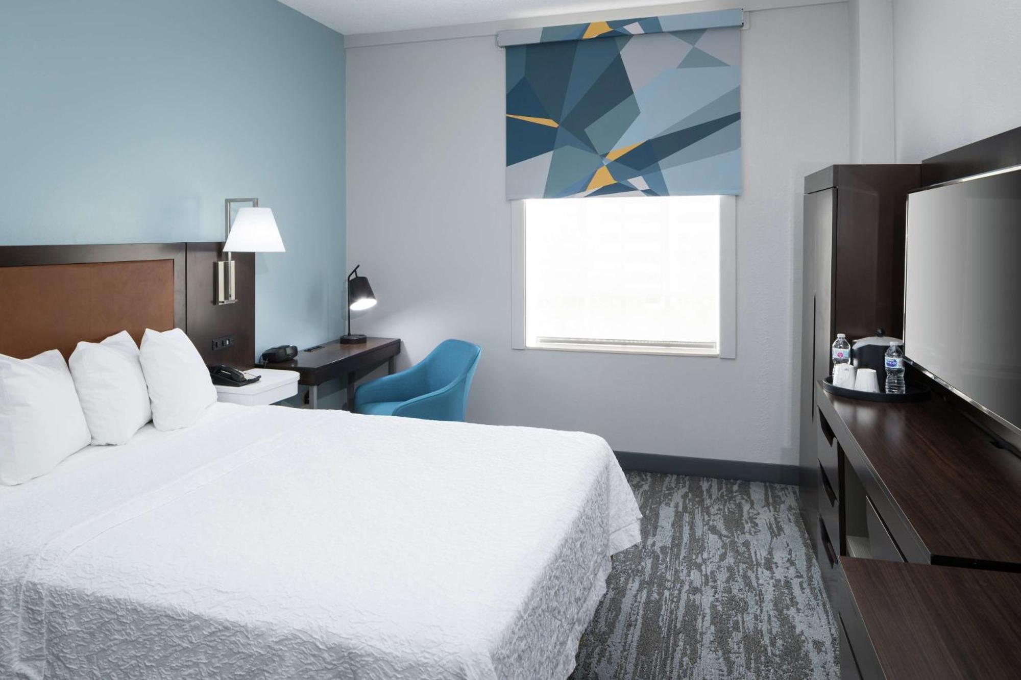 Hampton Inn & Suites Atlanta-Downtown Екстер'єр фото