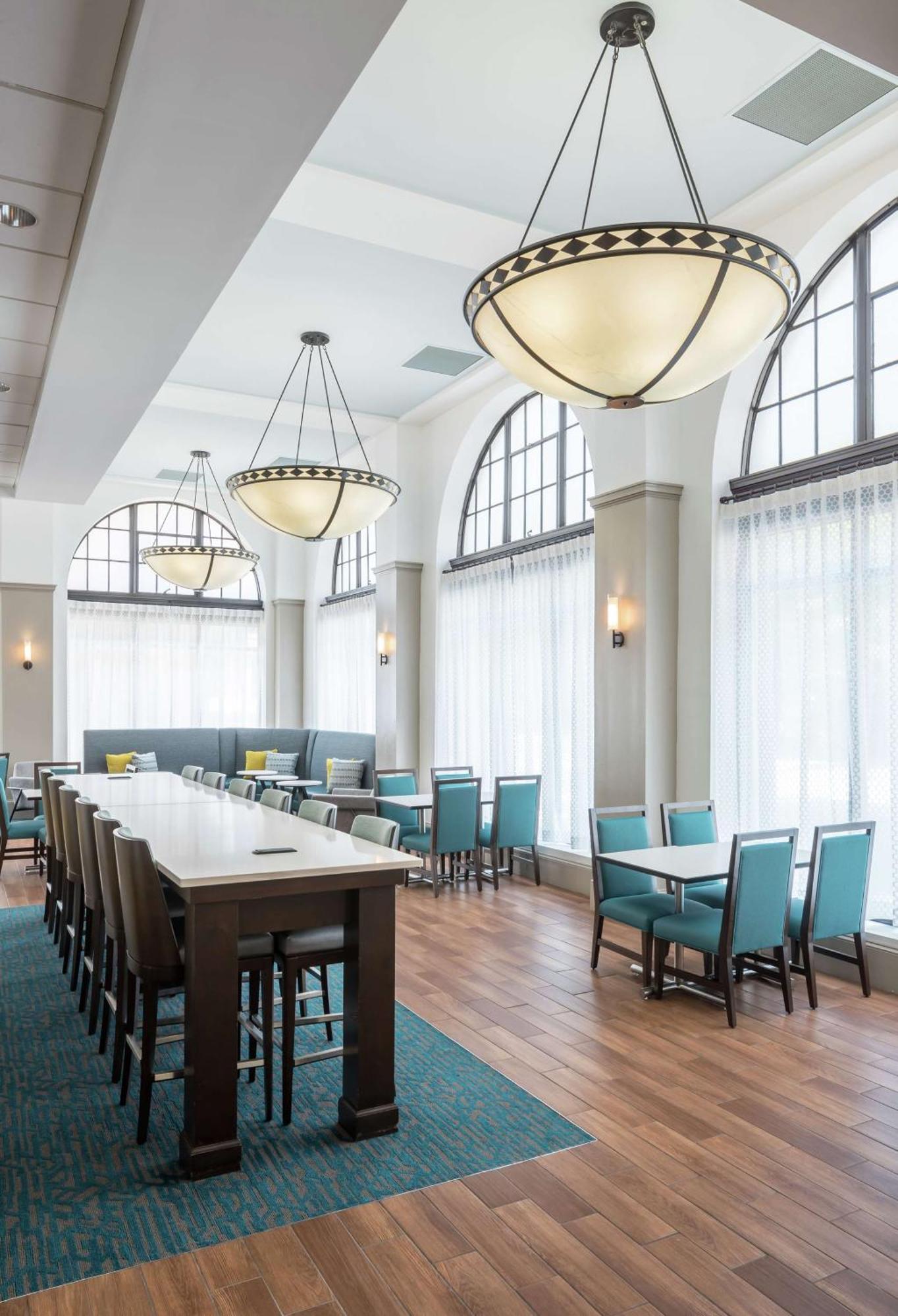 Hampton Inn & Suites Atlanta-Downtown Екстер'єр фото
