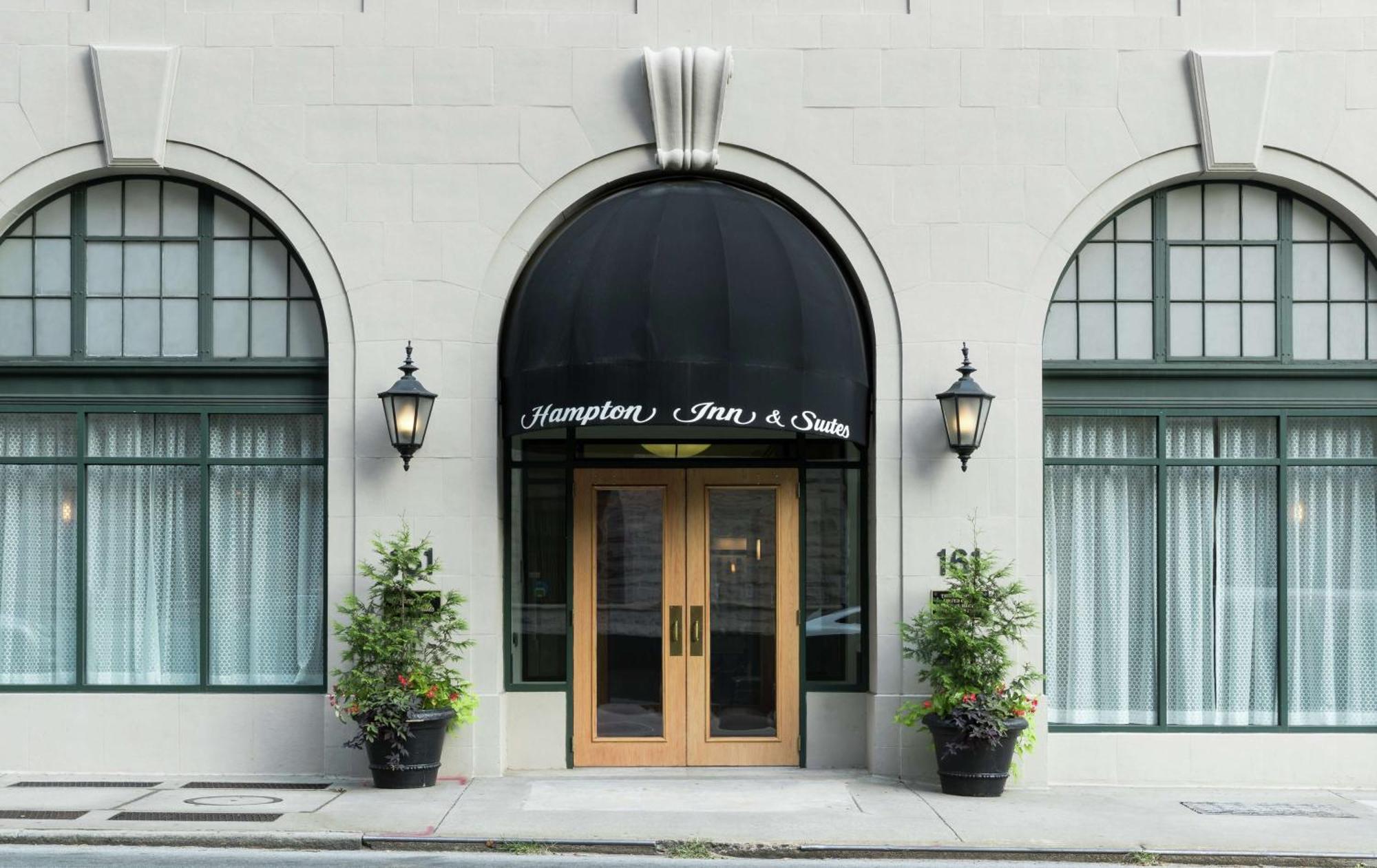 Hampton Inn & Suites Atlanta-Downtown Екстер'єр фото